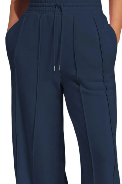 Talia Nova Jogger