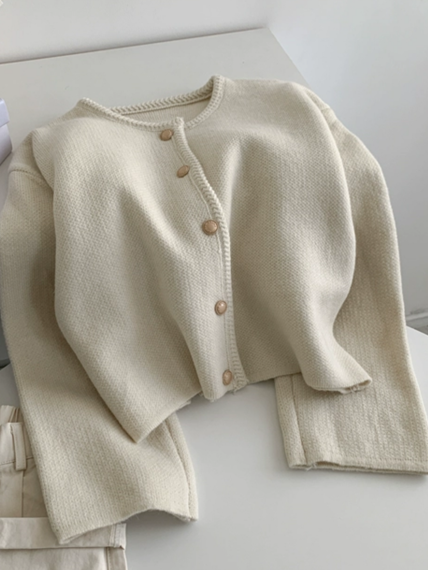 CASEY CARDI
