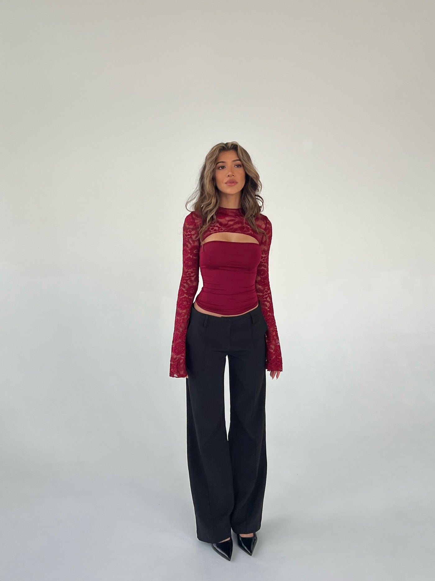 LA-VERA LACE TOP