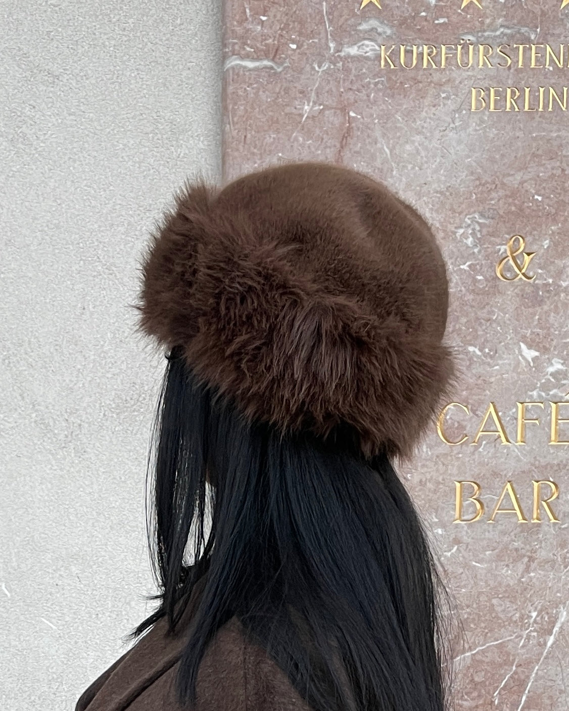 JESS fur hat