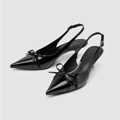 FIONA Kitten Heels