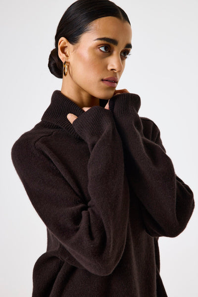 Garcia Neck Knit - BROWN