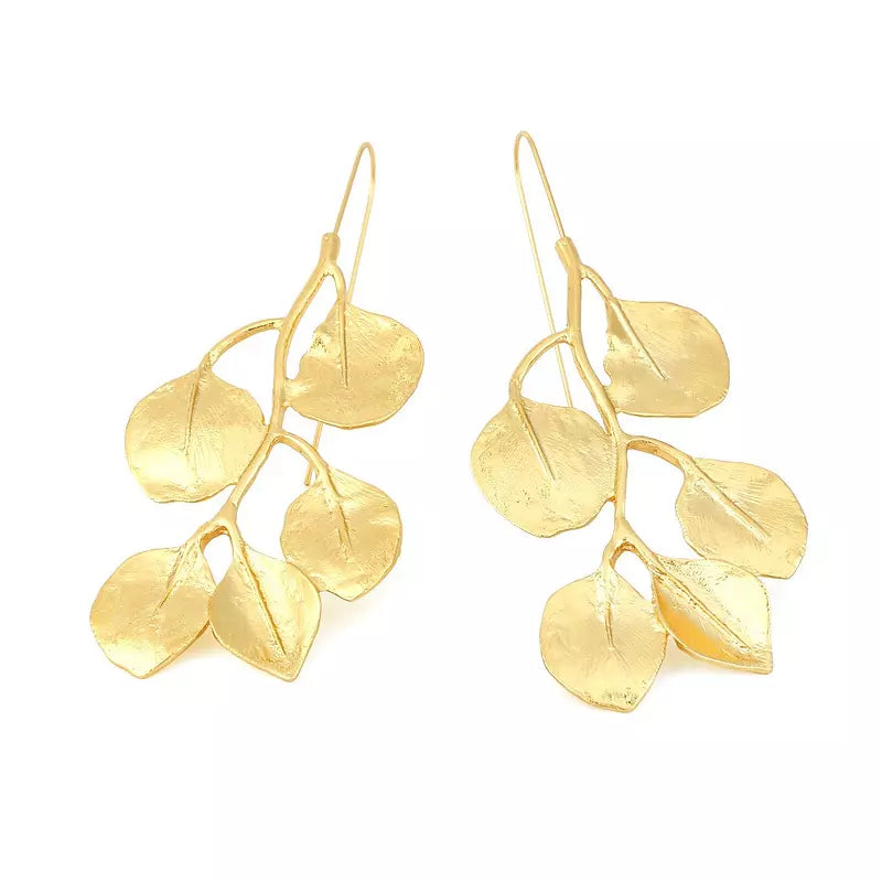 nuria golden earrings